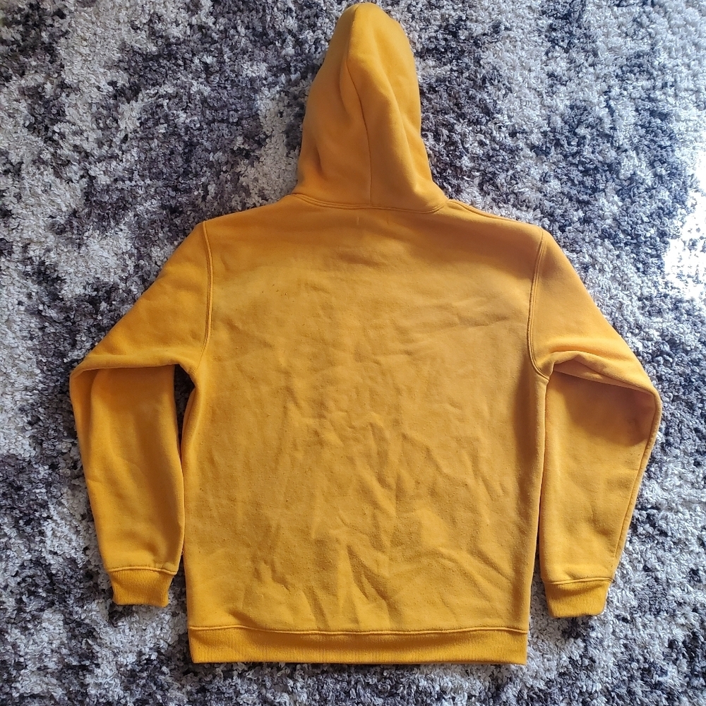 Cute Yellow Sweater - Picture 4 of 9